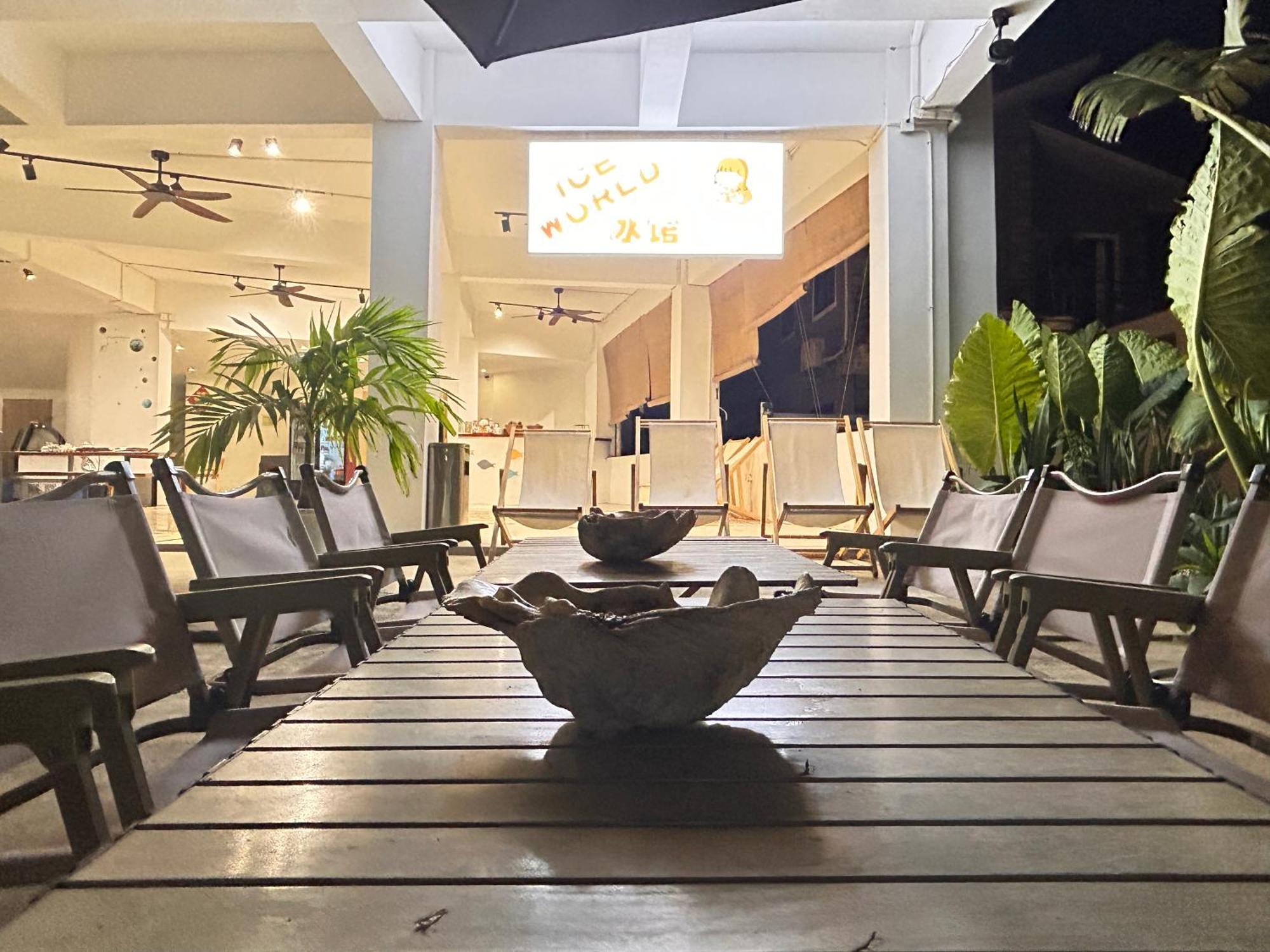 Fun Hotel Panglao Exterior foto